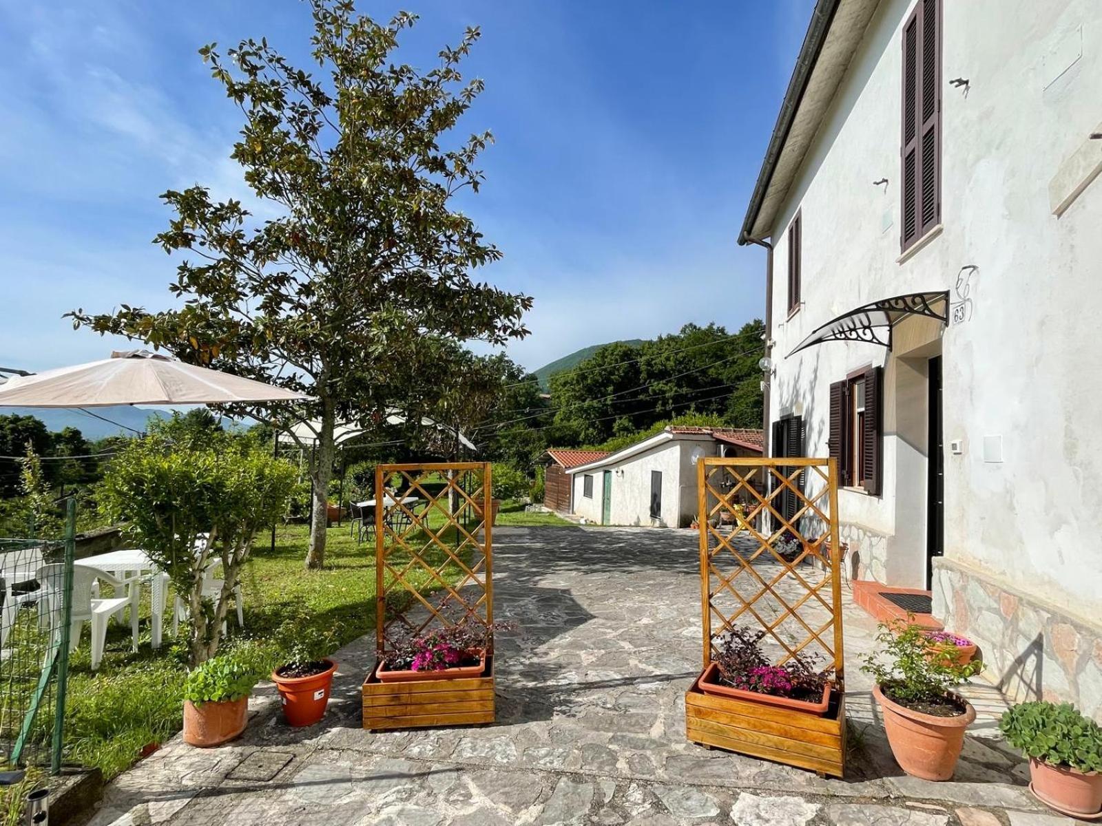 Chez Vittoria Hotel Greccio Екстериор снимка